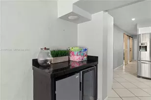 3024 NE 2nd Terrace, Wilton Manors, FL 33334 - Photo 36