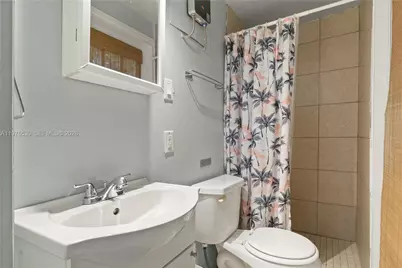 3024 NE 2nd Ter, Wilton Manors, FL 33334 - Photo 28