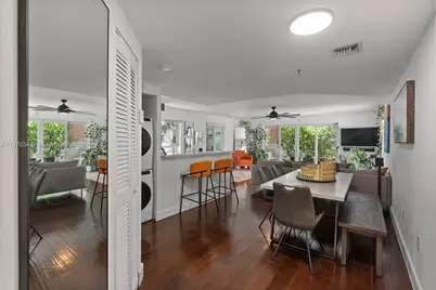 1005 8th St #206, Miami Beach, FL 33139 - Photo 2