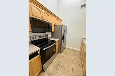 6751 NW 193rd Ln #6751, Hialeah, FL 33015 - Photo 10
