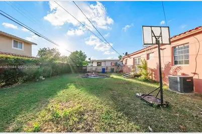 5300 SW 6th St, Miami, FL 33134 - Photo 4