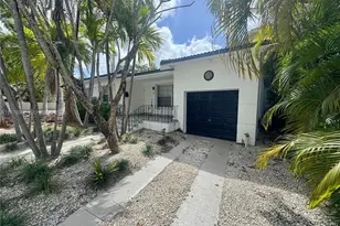 100 SW 30th Rd, Miami, FL 33129 - Photo 4