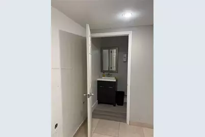 149 Bentley Dr #149A, Miami Springs, FL 33166 - Photo 6