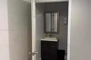 149 Bentley Dr, Miami Springs, FL 33166 - Photo 6