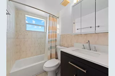 6701 NW 169th St #B304, Hialeah, FL 33015 - Photo 22