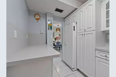 6701 NW 169th St #B304, Hialeah, FL 33015 - Photo 12
