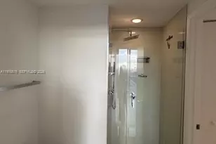 55 SW 9th St, Miami, FL 33130 - Photo 14