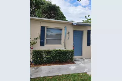 1005 N 18th Ct #3, Hollywood, FL 33020 - Photo 2