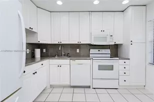 21529 Cypress Hammock Dr, Boca Raton, FL 33428 - Photo 14