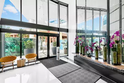 300 S Pointe Dr #801, Miami Beach, FL 33139 - Photo 36