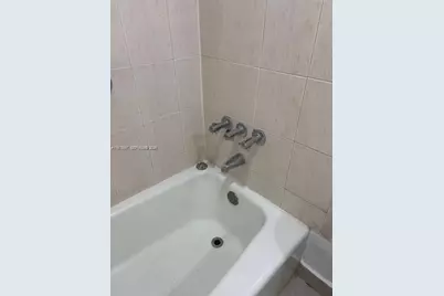 9493 SW 76th St #L4, Miami, FL 33173 - Photo 16