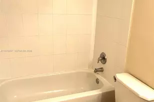 9493 SW 76th St, Miami, FL 33173 - Photo 8