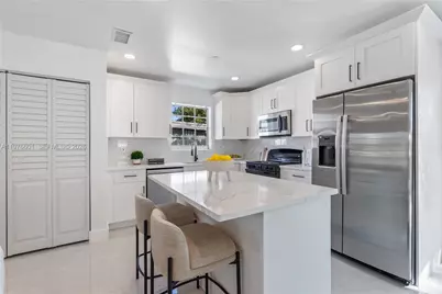 1360 SW 6th Ter, Deerfield Beach, FL 33441 - Photo 6