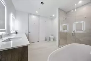 17550 Collins Ave, Sunny Isles Beach, FL 33160 - Photo 38