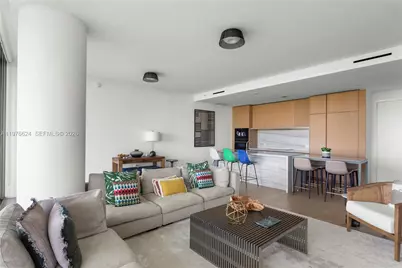 8701 Collins Ave #604, Miami Beach, FL 33154 - Photo 6
