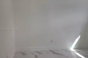 655 Eldron Dr, Miami Springs, FL 33166 - Photo 14