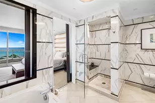 4391 Collins Ave, Miami Beach, FL 33140 - Photo 20