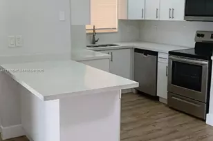 8820 Fontainebleau Blvd, Miami, FL 33172 - Photo 1