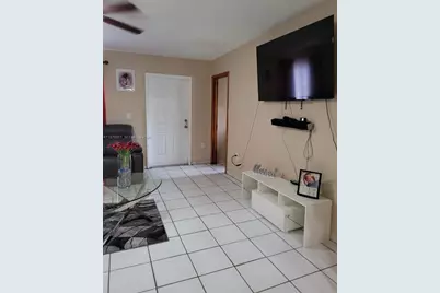 10932 SW 25th St, Miami, FL 33165 - Photo 10