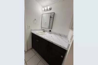 13701 Kendale Lakes Cir #B-403, Miami, FL 33183 - Photo 12