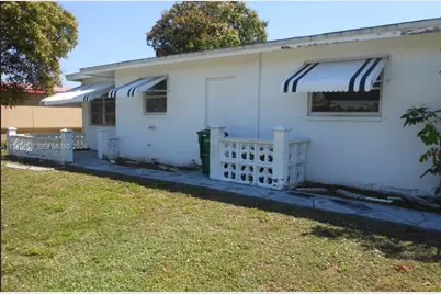 4955 NW 55th St, Tamarac, FL 33319 - Photo 2