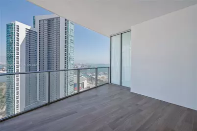 851 NE 1st Ave #3203, Miami, FL 33132 - Photo 6