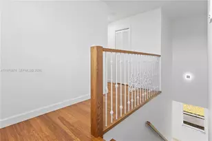 2870 SW 21st St, Miami, FL 33145 - Photo 14