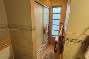 10730 SW 66th Dr, Miami, FL 33173 - Photo 10