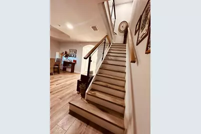 822 SW 143rd Ter #204, Pembroke Pines, FL 33027 - Photo 8