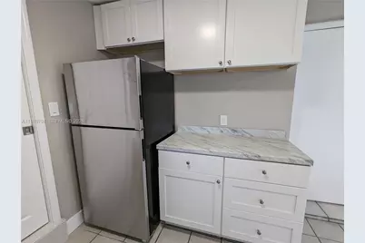 987 NE 131 St #3, North Miami, FL 33161 - Photo 8