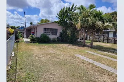 1120 NW 11th St, Homestead, FL 33030 - Photo 1