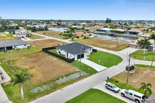 910 NW 36, Cape Coral, FL 33993 - Photo 42