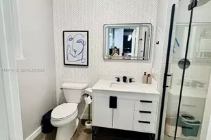 10 SW South River Dr, Miami, FL 33130 - Photo 8