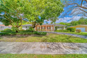 7745 SW 144th St, Palmetto Bay, FL 33158 - Photo 2