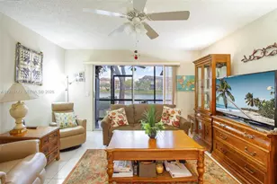 1201 SW 141st Ave, Pembroke Pines, FL 33027 - Photo 10