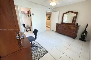 1201 SW 141st Ave, Pembroke Pines, FL 33027 - Photo 96