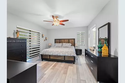 615 NW 134th Pl, Miami, FL 33182 - Photo 36