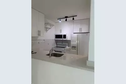 520 NE 38th St #1, Miami, FL 33137 - Photo 14