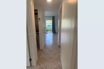 520 NE 38th St #1, Miami, FL 33137 - Photo 12