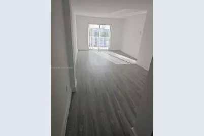 8101 Crespi Blvd #503, Miami Beach, FL 33141 - Photo 6