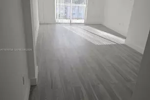 8101 Crespi Blvd, Miami Beach, FL 33141 - Photo 6