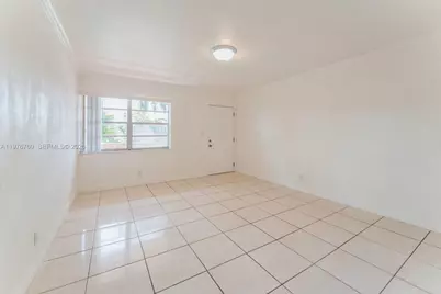 11005 SW 1st St #203, Sweetwater, FL 33174 - Photo 2