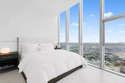 851 NE 1st Ave #PH 5700, Miami, FL 33132 - Photo 46