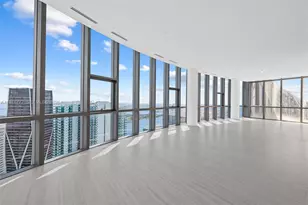 851 NE 1st Ave, Miami, FL 33132 - Photo 36