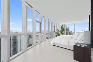 851 NE 1st Ave, Miami, FL 33132 - Photo 28