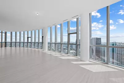 851 NE 1st Ave #PH 5700, Miami, FL 33132 - Photo 34