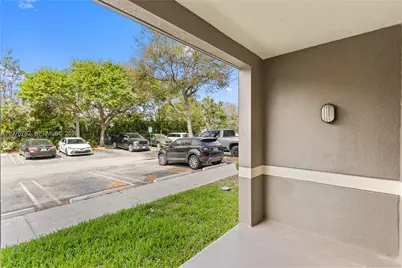 6851 SW 44th St #107, Miami, FL 33155 - Photo 8