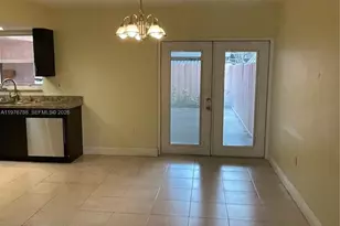 1024 W 79th St, Hialeah, FL 33014 - Photo 14