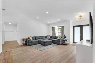 8001 SW 90th Ave, Miami, FL 33173 - Photo 4