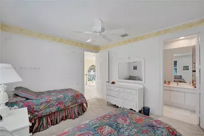 901 Manatee Way, Hollywood, FL 33019 - Photo 40